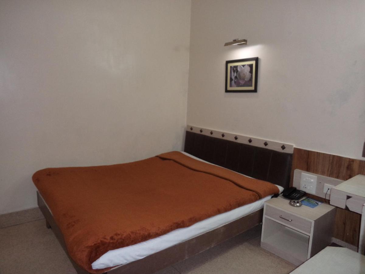 Hotel Monsoon Shillong Luaran gambar